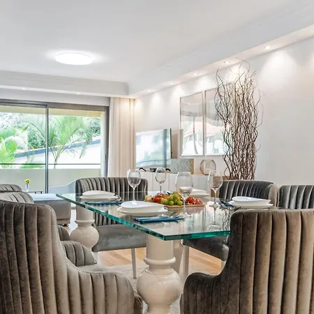 White House Premium Funchal (Madeira)