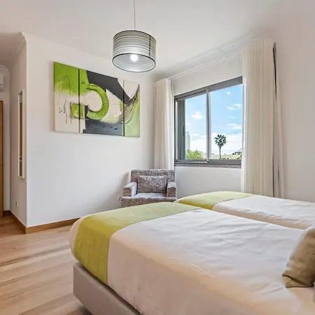 White House Premium Funchal (Madeira)