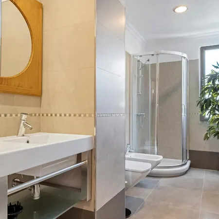 Daire White House Premium