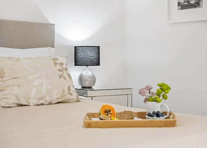 White House Premium *