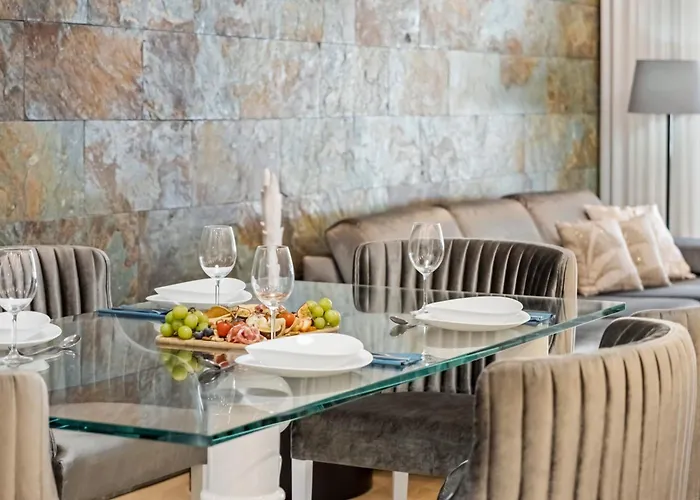 White House Premium *