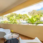 Apartment White House Premium - Located In A Prestigious Area