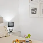 White House Premium - Located In A Prestigious Area