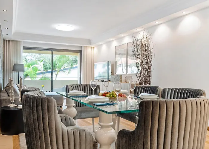 White House Premium Funchal