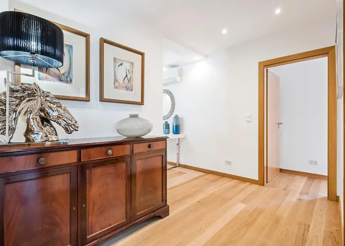 White House Premium Apartman *