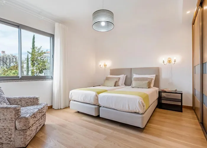 White House Premium *